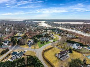 30 Hampton Drive, Center Moriches NY 11934
