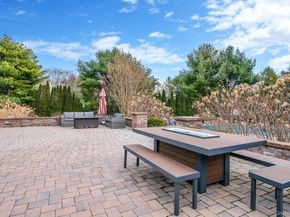 30 Hampton Drive, Center Moriches NY 11934