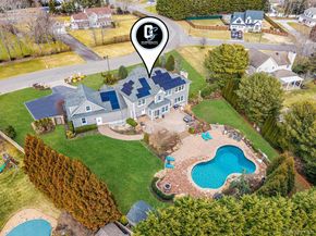 30 Hampton Drive, Center Moriches NY 11934