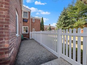 224-38 Kingsbury Ave A, Bayside NY 11364