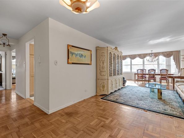 18-65 211 Street 1F, Bayside NY 11360