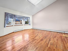 4068 Darby Lane, Seaford NY 11783