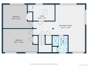 21 Amboy Road, Oakdale NY 11769