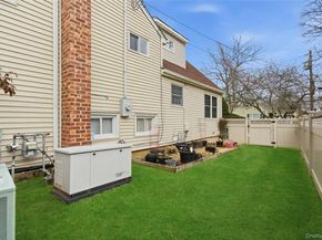 18 Gaylore Drive W, Amityville NY 11701