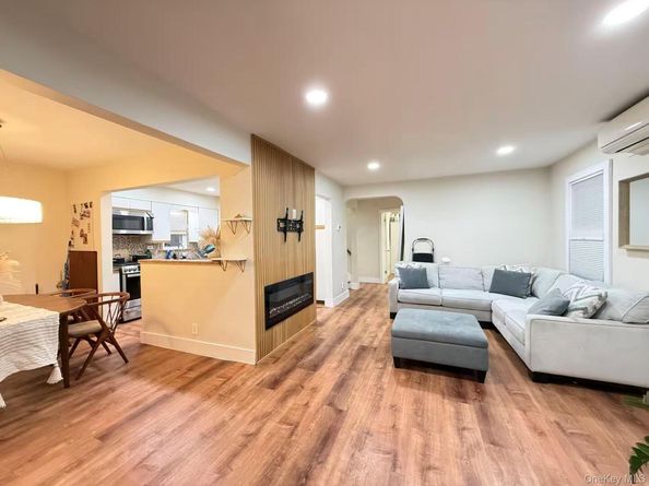 55 Keller Street, Valley Stream NY 11580