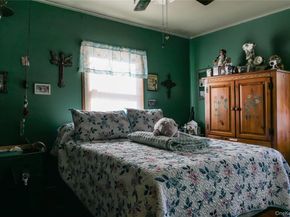 15 Private Road, Medford NY 11763