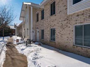 27 El Camino Court 27, Coram NY 11727