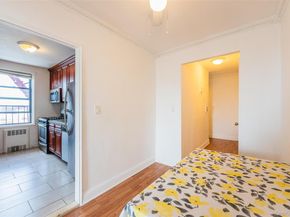 150-15 72nd Rd 5G, Kew Garden Hills NY 11367