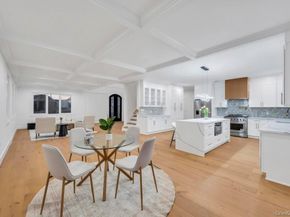 472 Farmranch Road E, Bethpage NY 11714