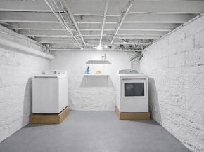 136 N Delaware Avenue, Lindenhurst NY 11757