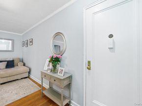 781 Palmer Road 2D, Yonkers NY 10701