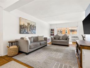 45 E Hartsdale Avenue 6L, Hartsdale NY 10530