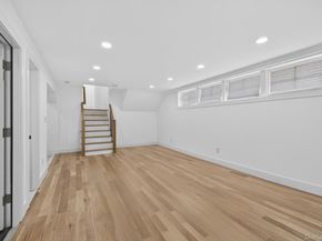 92 Kings Walk, Massapequa Park NY 11762