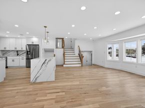 92 Kings Walk, Massapequa Park NY 11762