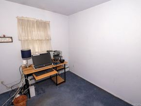 385 Beacon Avenue, Lindenhurst NY 11757