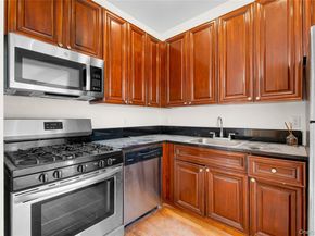 14-34 110th Street 5C, College Point NY 11356