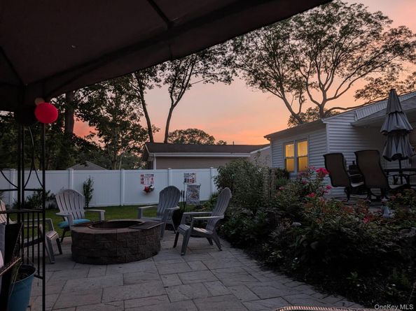 362 Easton Street, Ronkonkoma NY 11779