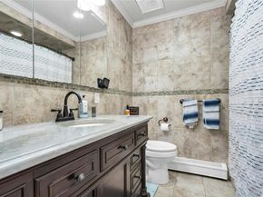 362 Easton Street, Ronkonkoma NY 11779