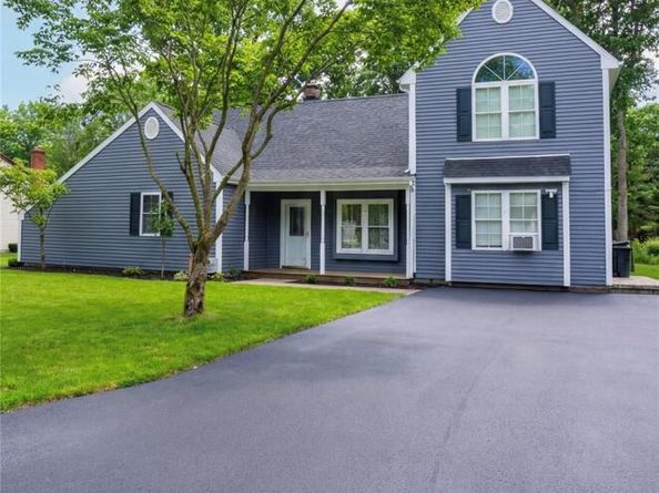 160 Pennsylvania Avenue, Medford NY 11763