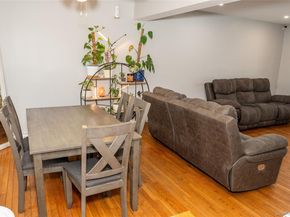 160 Pennsylvania Avenue, Medford NY 11763