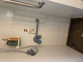 1718 Edison Avenue, Bronx NY 10461