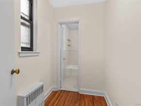 142 Garth Road 4Q, Scarsdale NY 10583