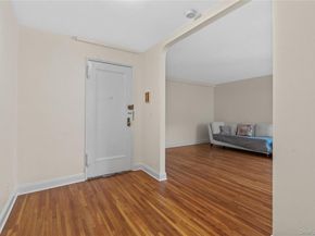 142 Garth Road 4Q, Scarsdale NY 10583