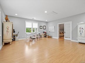 44 Legends Circle, Melville NY 11747