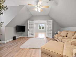 44 Legends Circle, Melville NY 11747