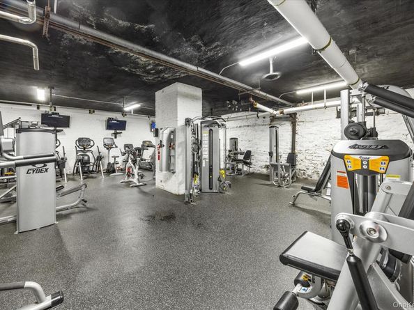 2187 Holland Avenue 4G, Bronx NY 10462