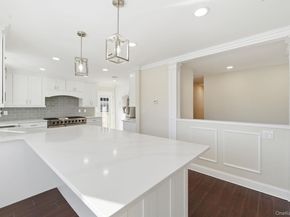 5 Bowman Lane, Kings Park NY 11754