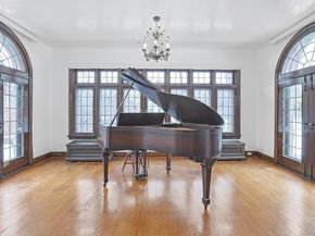 66 Mamaroneck Road, Scarsdale NY 10583