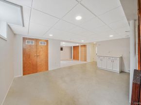 109 Quaker Path, Stony Brook NY 11790