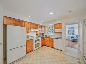 109 Quaker Path, Stony Brook NY 11790