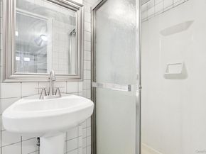 17 Laurie Road, Brentwood NY 11717