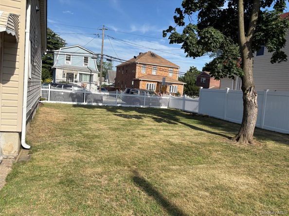 243 Biltmore Avenue, Elmont NY 11003