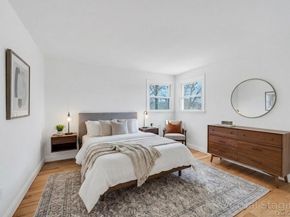 627 10th Avenue, New Hyde Park NY 11040