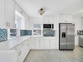 627 10th Avenue, New Hyde Park NY 11040