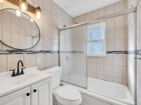 627 10th Avenue, New Hyde Park NY 11040