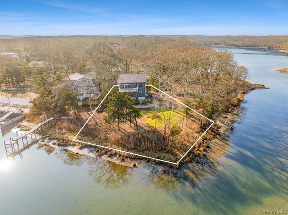 9 Helens Lane, Southampton NY 11968