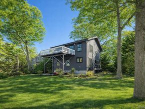 9 Helens Lane, Southampton NY 11968