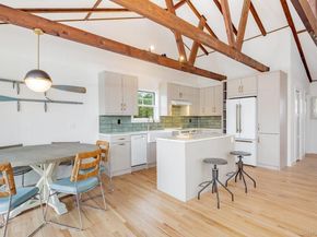 9 Helens Lane, Southampton NY 11968