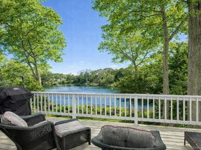 9 Helens Lane, Southampton NY 11968