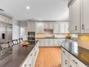 19 Sassinoro Boulevard, Cortlandt Manor NY 10567
