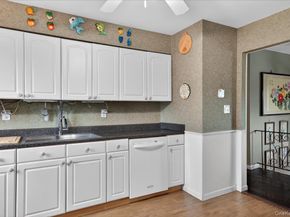 41 N Kings Avenue, Lindenhurst NY 11757