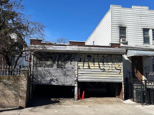 37-21 104th Street, Corona NY 11368