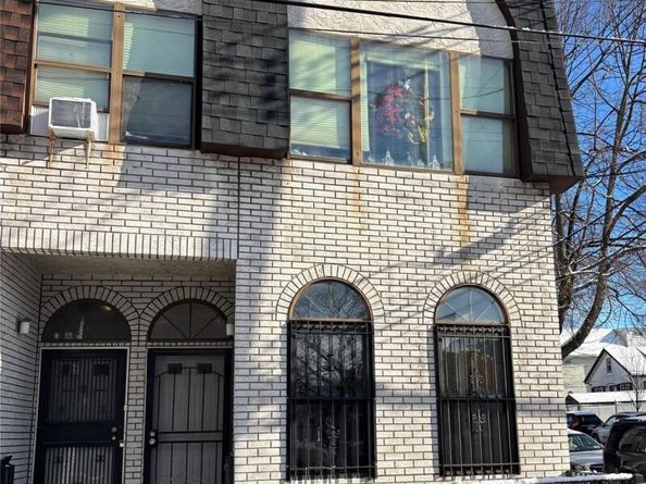 7719 Parsons Boulevard, Fresh Meadows NY 11366