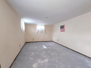 32 Dennis Drive, Lake Ronkonkoma NY 11779