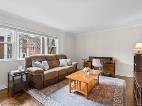 1825 Palmer Avenue 2D, Larchmont NY 10538