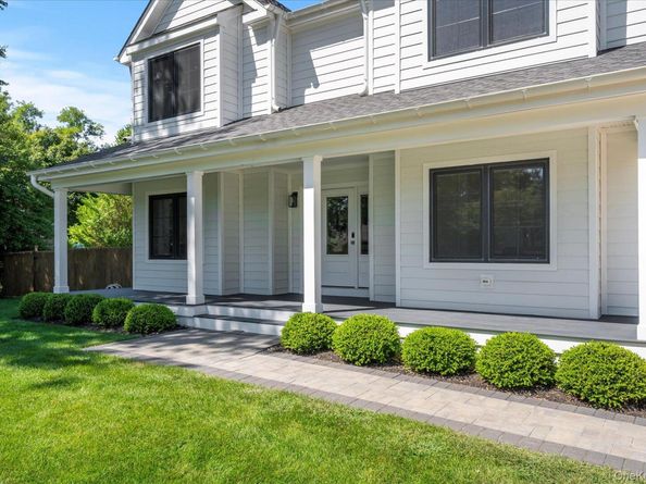 660 Sutton Place, Greenport NY 11944